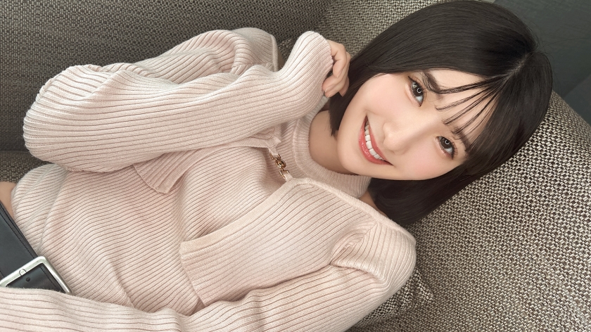 SIRO-5664 与她端庄的外表截然相反，她会发出愉悦的呻吟！Haru