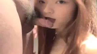 【亲兄妹】深夜直播_跟亲哥夜不能寐激情四射，穿着性感网袜高跟鞋，特写口交摸逼喷水猛操多次高潮，足交后入猛操最后口暴的啊