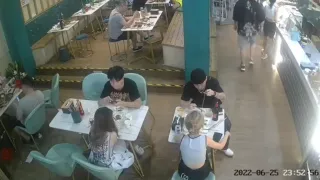 学生妹遭遇咸猪手