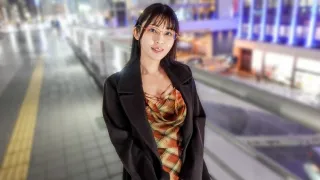 SIRO-5665 负能量眼镜女孩太色情了！一个总是抱怨自己不受欢迎的严肃女孩