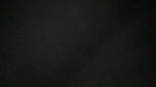 约了个少妇翘起屁股舔背乳推,扶着屁股后入撞击表情可见。