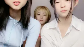 三个00后嫩妹妹！幸福老哥一挑三！超嫩美乳粉穴，双头龙女女互插，骑乘位一个个上，翘屁股求操