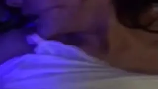 夜店认识的女孩太骚了