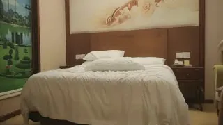 网约20岁外围兼职大学生,167cm大长腿激情四射。