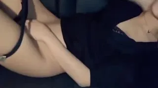 色诱司机车震激战直接脱了司机裤子开始玩