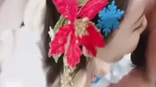 女朋友给我的圣诞节惊喜，偷偷把自己打扮成圣诞情趣女郎的.