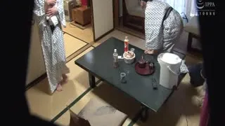 NHDTB-663 母乳睡● 客室に侵入され母乳を搾られながら中出しされた女たち 杉崎美咲 木下彩芽 綾川富美