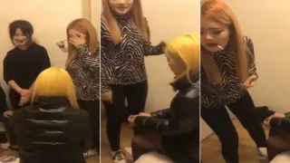 @20209279953 用户上传：金发妹子被精神小妹们霸凌