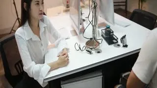 办公室社员的不伦恋情的。