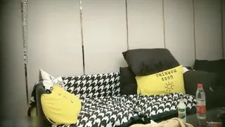 极品00后小萝莉奶声奶气苗条清新沙发啪啪激情无限