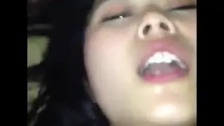下面好湿流了好多水