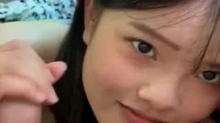韩国女友主动帮你舔!