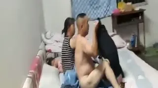 偷情抓奸现场的!。。