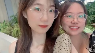 HLBDY哈尔滨医科大学眼镜妹李昕号称东北三骚之首文质彬彬性欲极强被男友送去卖逼