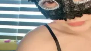 超嫩粉穴面罩网红女神，无毛白虎干净美穴