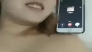 打电话偷情合集边操着女友边让她打电话给闺蜜