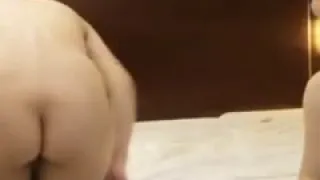 颜值不错御姐美少妇 闺蜜一起4P大秀 十分诱人