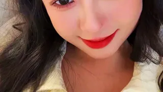 热搜！抖音百万粉丝王在在全网独家1V1视频曝光！顶级良家清纯美女滤镜破裂背地里竟然如此反差！