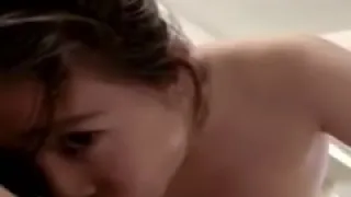 一流身材一等脸蛋，世界还有什么比这更美好的，视频照片全，收留一辈子