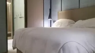 今日应召女郎美容院兼职外围小姐姐。