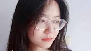 MGXL公司新来的实习营销大学刚毕业的清纯眼镜妹到床上骚的一批啊