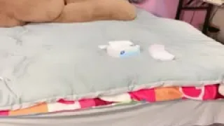周末和男友激情操逼，学生制服，69姿势互舔，扶着细腰后入爆操，娇滴滴呻吟更是诱人。。