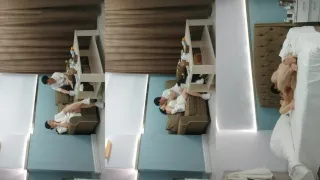 网聊良家人妻约过来操逼白色西装御姐舌吻掏出奶子吸吮扶着大屁股后入.