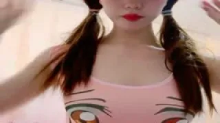 女神_！女神_！鸭舌帽美少女，脱光多毛粉穴特写