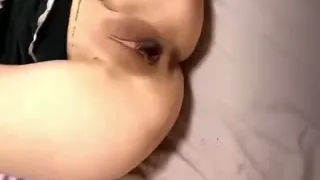 高颜值巨乳模特约炮土豪自拍外流，沦为土豪玩物。