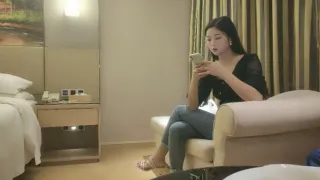 【小马探花第二场再约外围大长腿女神温柔甜美乖巧小马哥大展神威娇喘呻吟精品。