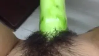 黄瓜给削成了鸡巴