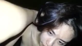 开房为高颜值女友庆祝生日，还特意准备了个蛋糕