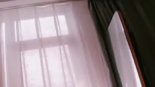 清纯JK装学生妹！初下海超高颜值，两个奶子又白又软