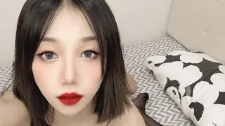 都快怼到镜头外啦