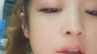 可爱漂亮美女主播穿着网袜大秀操喷2