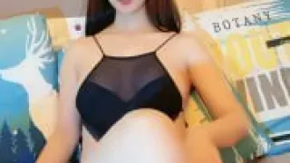 九头身170CM极品御姐！珍珠内裤单腿黑丝！ (1)