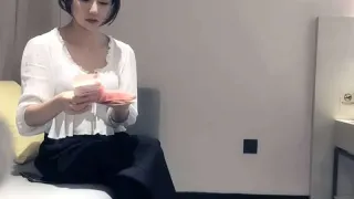 太子极品探花黑裤妹子啪啪!