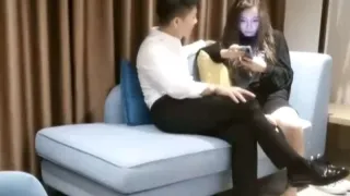 夜色精品探花约了个黑衣眼镜苗条性感妹子啪啪